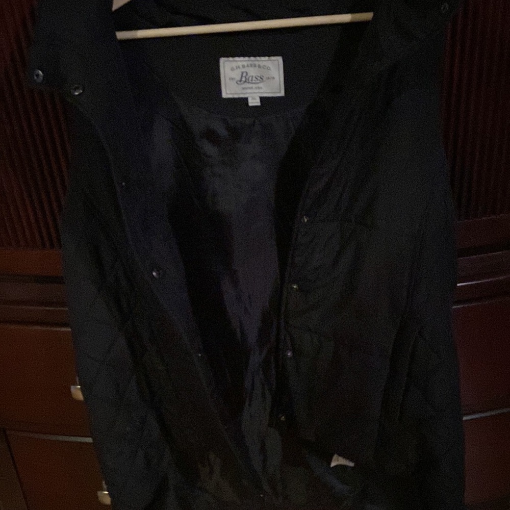 Women’s Bass Vest - Picture 4 of 5